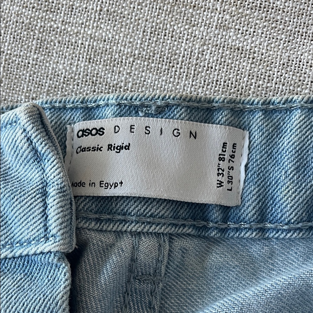 ASOS Classic Rigid Light Blue Jeans - Picture 2 of 5